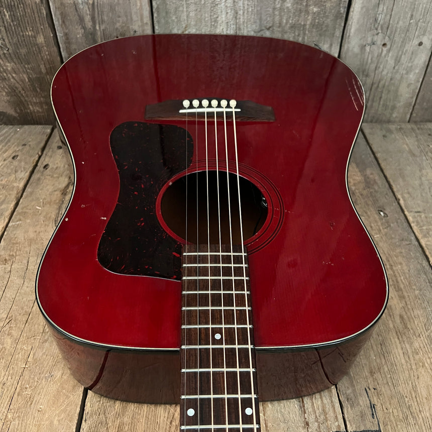 SOLD - Guild D25CH with added pickup system 1980 Cherry Red