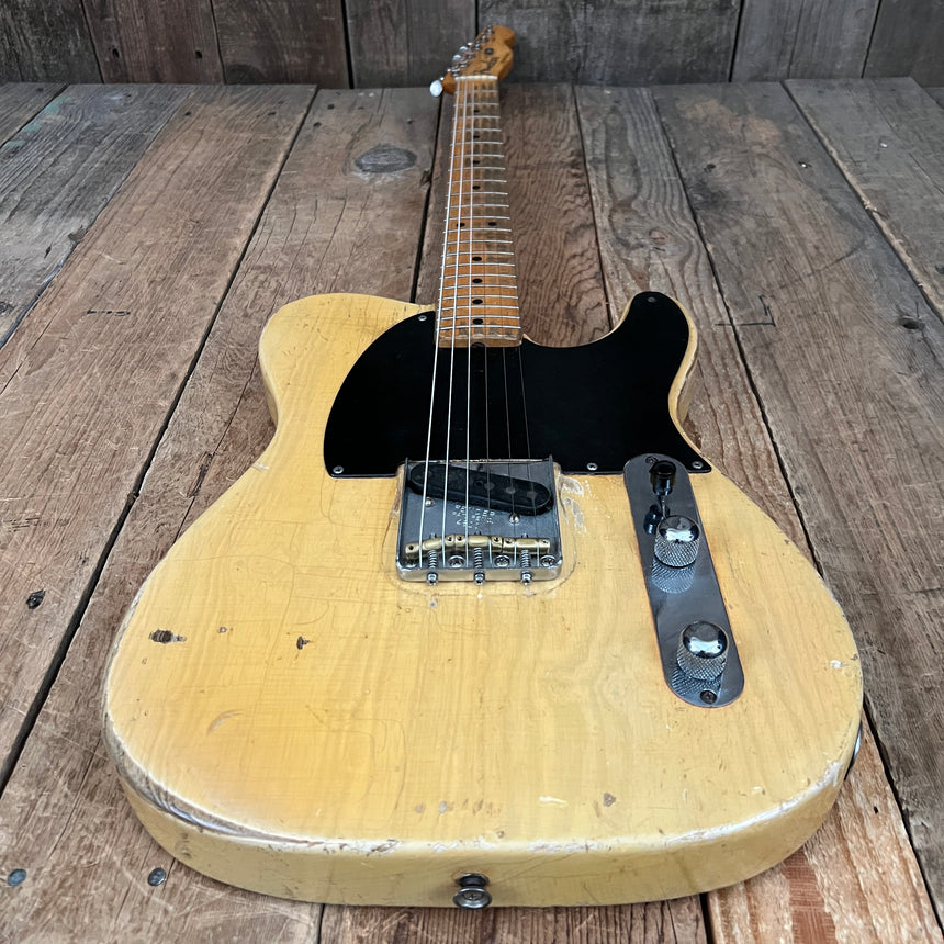 SOLD - Fender Esquire Blackguard 1952 Blonde