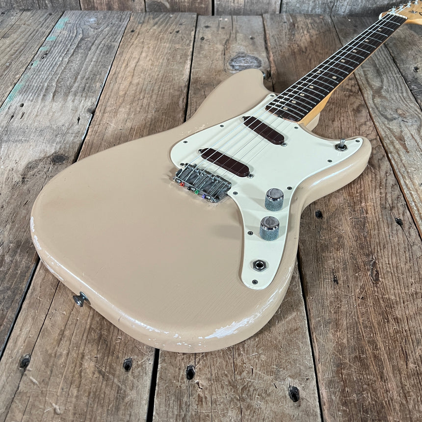 SOLD - Fender Duo-Sonic 1959 Desert Sand