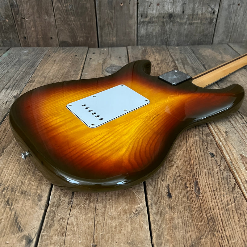 SOLD - Fender Stratocaster Dan Smith era 1982 Brown Sunburst