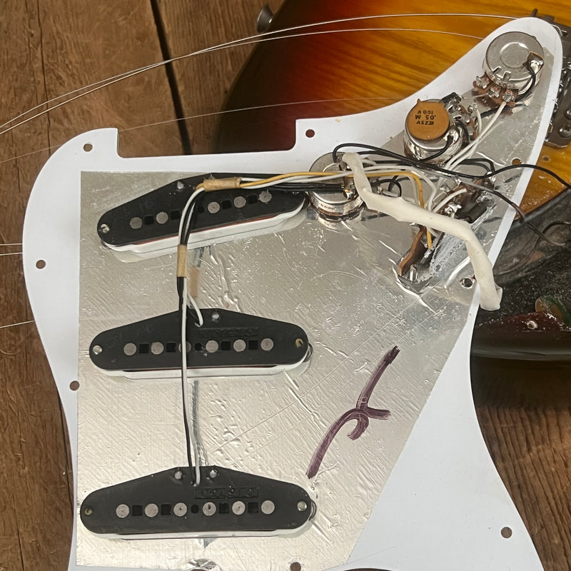 SOLD - Fender Stratocaster Dan Smith era 1982 Brown Sunburst