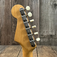 SOLD - Fender Duo Sonic 1964 Olympic White Pre CBS Clay Dot