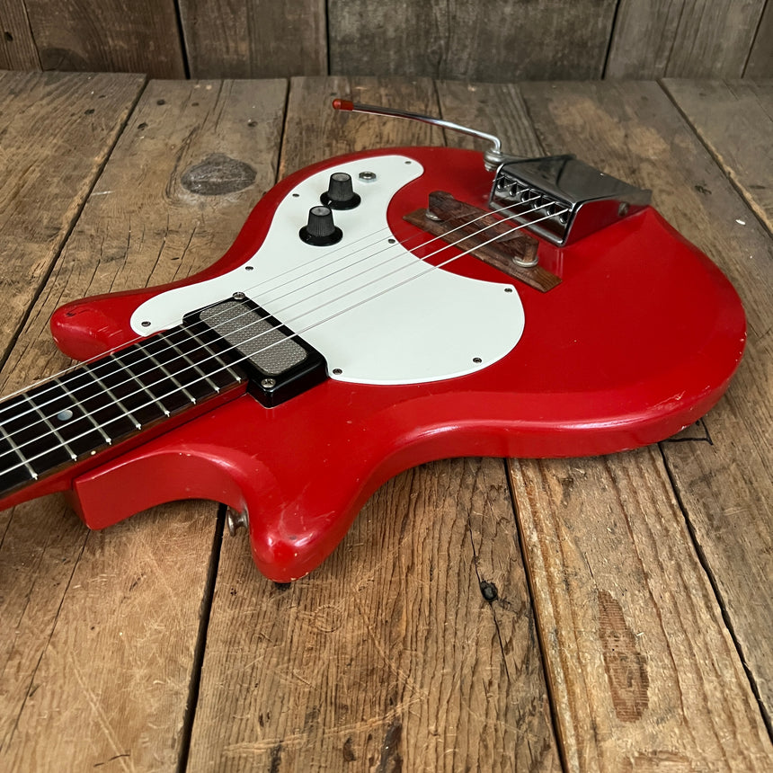 SOLD - Supro Suprosonic 30 1964 Red