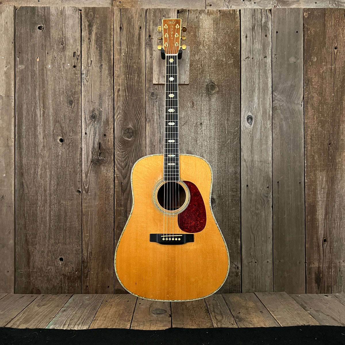 SOLD - Martin D-41 1999 Natural