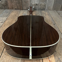 SOLD - Martin HD-28V 2010