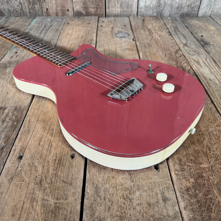 Danelectro U1 Coral Red 1957