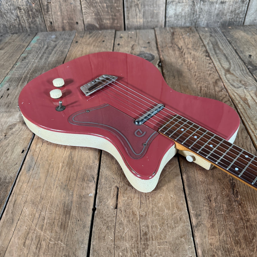 Danelectro U1 Coral Red 1957