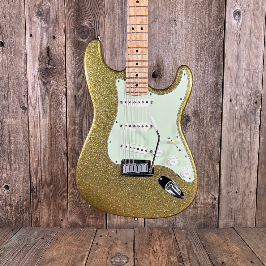 Fender #24 of 29 Stratocaster Gold Sparkle 1993 Holoflake Guitar Center 29th Anniversary