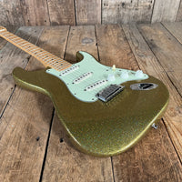 SOLD - Fender #24 of 29 Stratocaster Gold Sparkle 1993 Holoflake Guitar Center 29th Anniversary