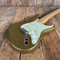 SOLD - Fender #24 of 29 Stratocaster Gold Sparkle 1993 Holoflake Guitar Center 29th Anniversary