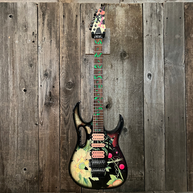 SOLD - Ibanez JEM 77 FP Steve Vai Signature 1988 Floral Pattern
