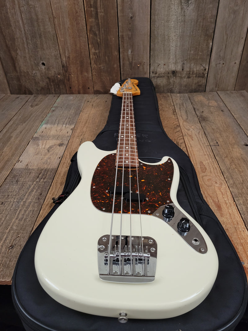 SOLD - Fender Mustang Bass MIJ 2005 Olympic White