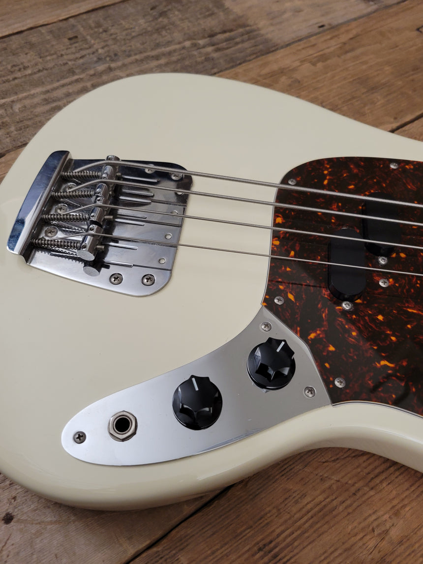 SOLD - Fender Mustang Bass MIJ 2005 Olympic White