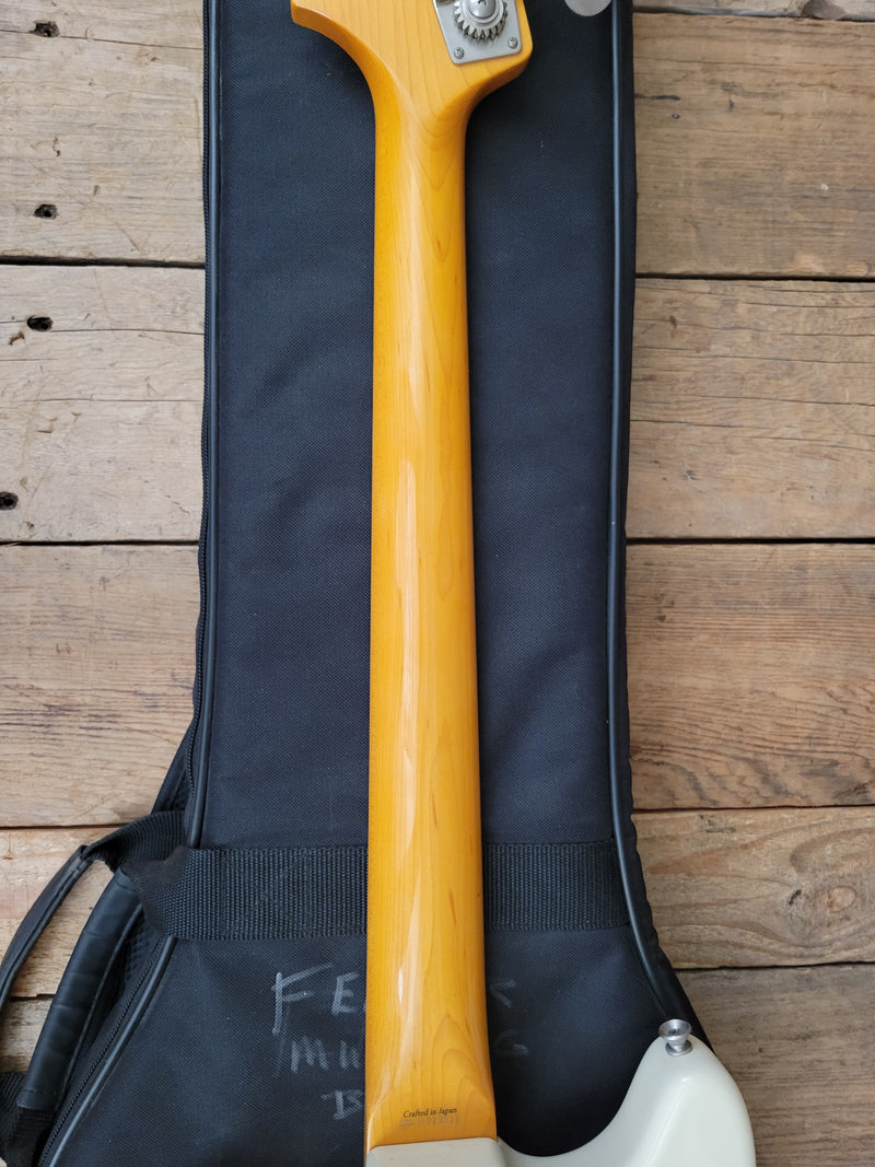 SOLD - Fender Mustang Bass MIJ 2005 Olympic White