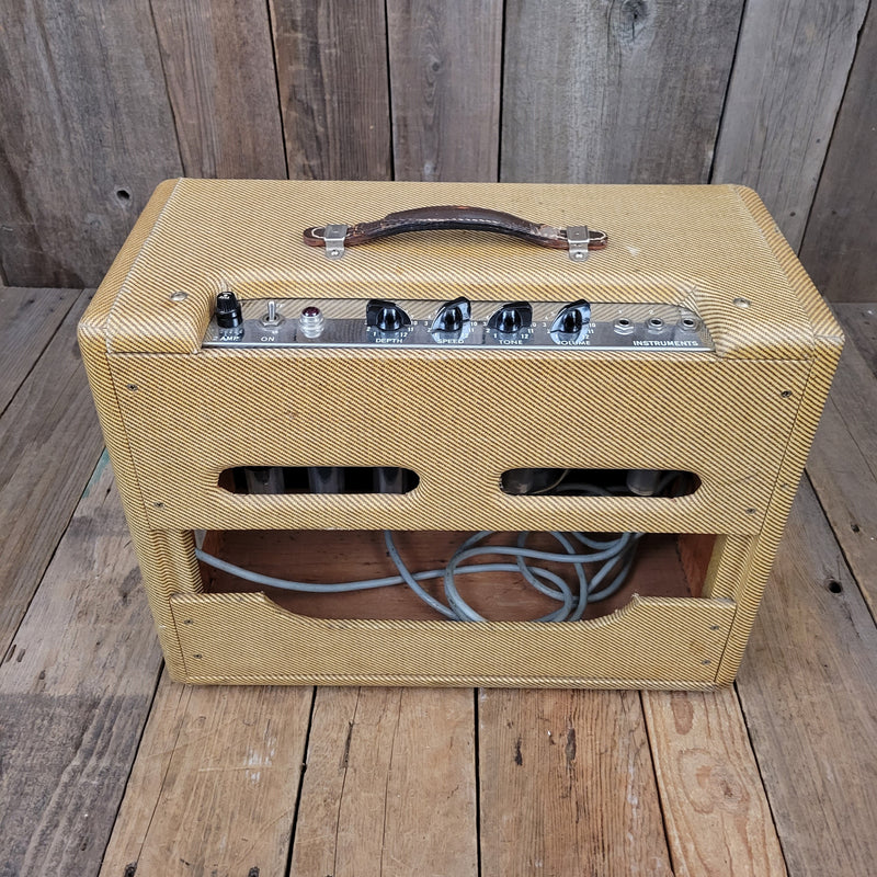 SOLD - Fender Vibrolux 1961 Tweed 5F11