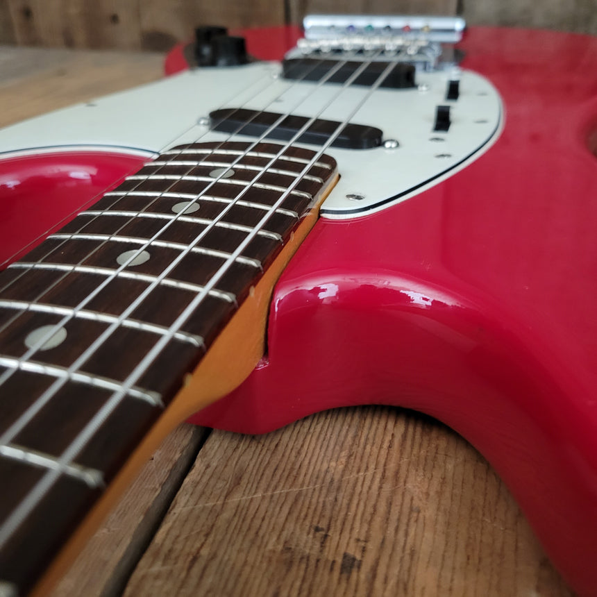 SOLD - Fender Mustang 1968 Dakota Red