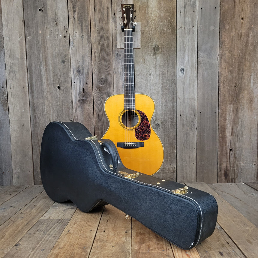 SOLD - Martin 000-28EC Eric Clapton Signature Model 2008