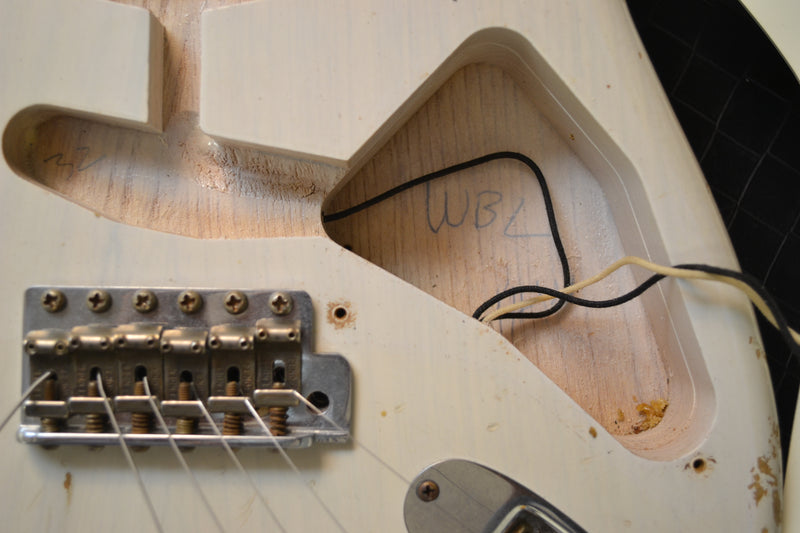 SOLD - Fender Stratocaster 1957 Heavy Relic 2010 - 6 pounds 15 ounces!