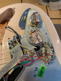 SOLD - Fender Stratocaster 1961 Journeyman Relic Shell Pink 2019