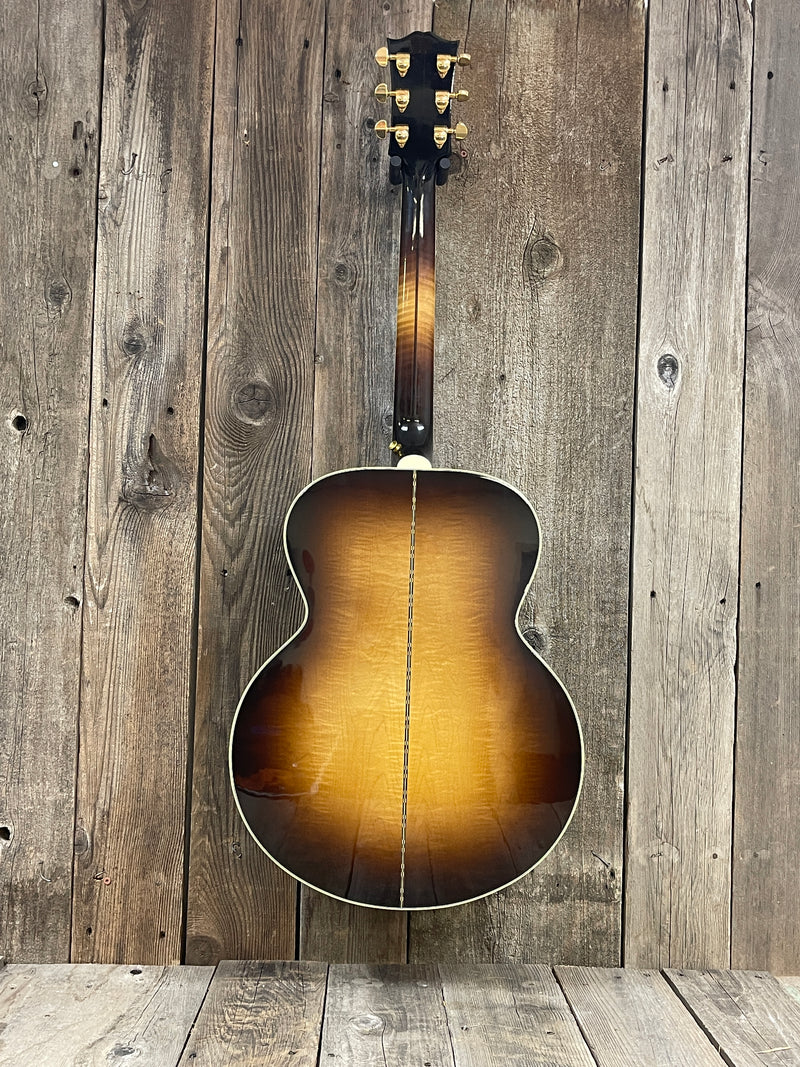 SOLD - Gibson SJ-200 Standard 2013 Acoustic Guitar with factory pickup
