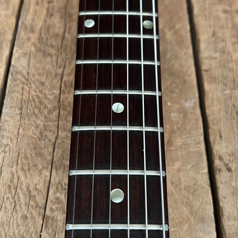 SOLD - Gibson SG Melody Maker 1967 Cardinal Red