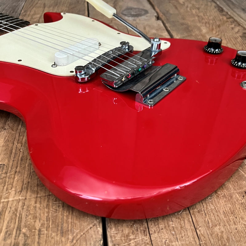 SOLD - Gibson SG Melody Maker 1967 Cardinal Red