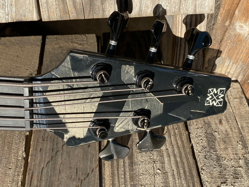 SOLD - Modulus Q5 Bass 2007