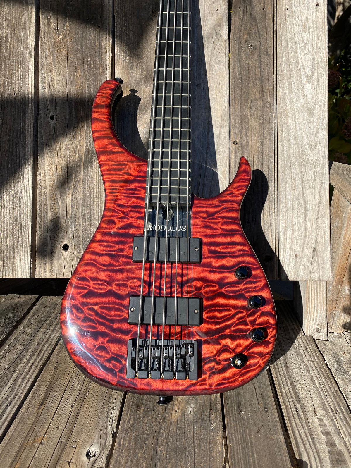 SOLD - Modulus Q5 Bass 2007