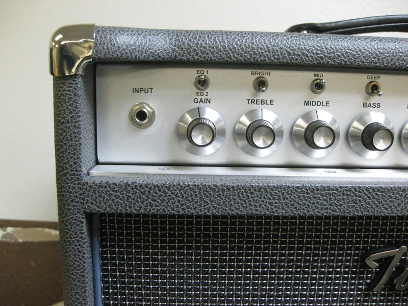 SOLD - Two Rock Bloomfield Drive 40/20 watt 6V6 Combo Amp