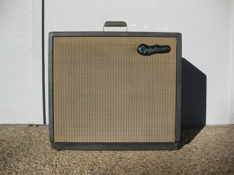 SOLD - Epiphone Futura EA-12RVT amp 1962