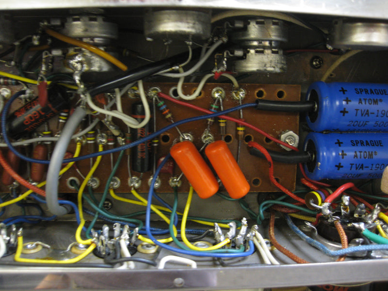 SOLD - Epiphone Futura EA-12RVT amp 1962