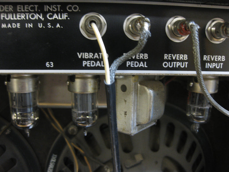 SOLD - Fender Vibrolux Reverb AA864 Pre CBS 1965 (February)
