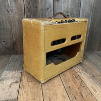 SOLD - Fender Tweed Vibrolux 5F11 - 1958