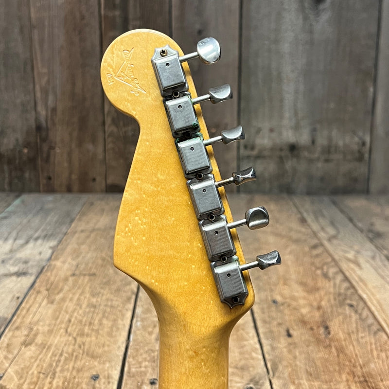 SOLD - Fender Stratocaster 1960 Relic Cunetto Era Olympic White