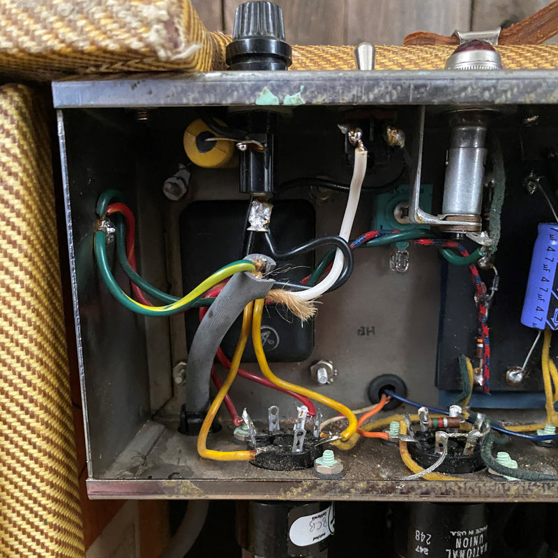 SOLD - Fender Tweed Vibrolux 5F11 - 1958