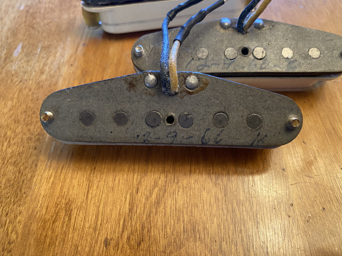 SOLD - Fender Stratocaster Pickups 1966