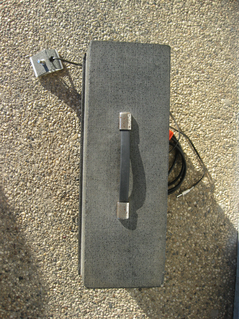SOLD - Silvertone 1482 Guitar Amp 1960s