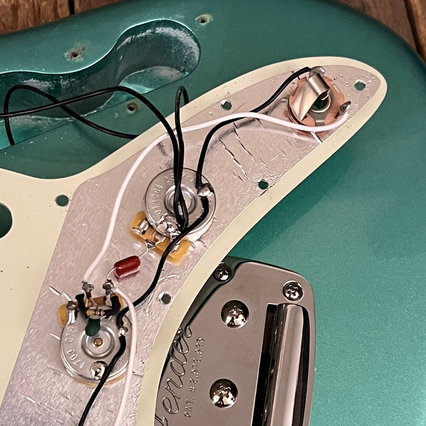 SOLD - Fender Jazzmaster American Professional 2017 Mystic Seafoam