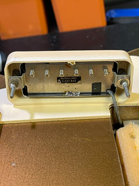 SOLD - Gibson Les Paul Deluxe Gold top 1971