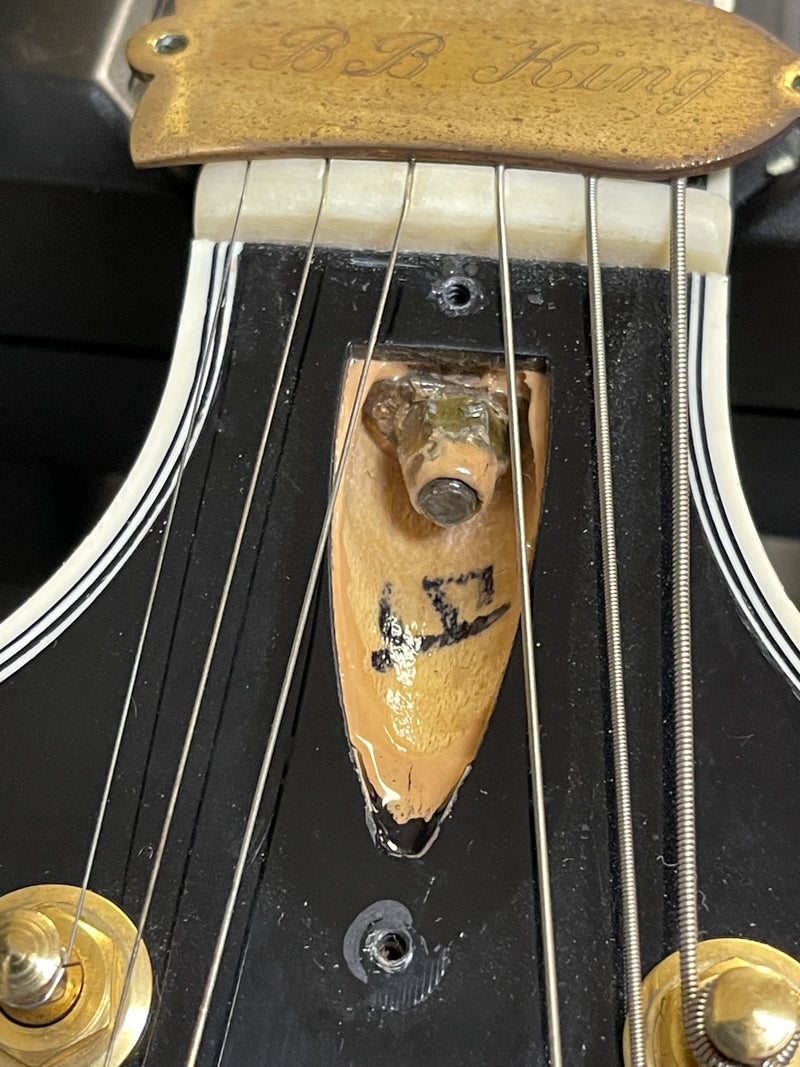 SOLD - Gibson BB King Signature Lucille 2001