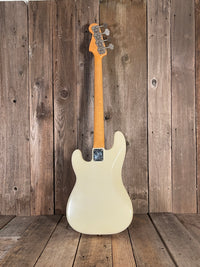 SOLD - Fender P bass 1963 Pro Refin