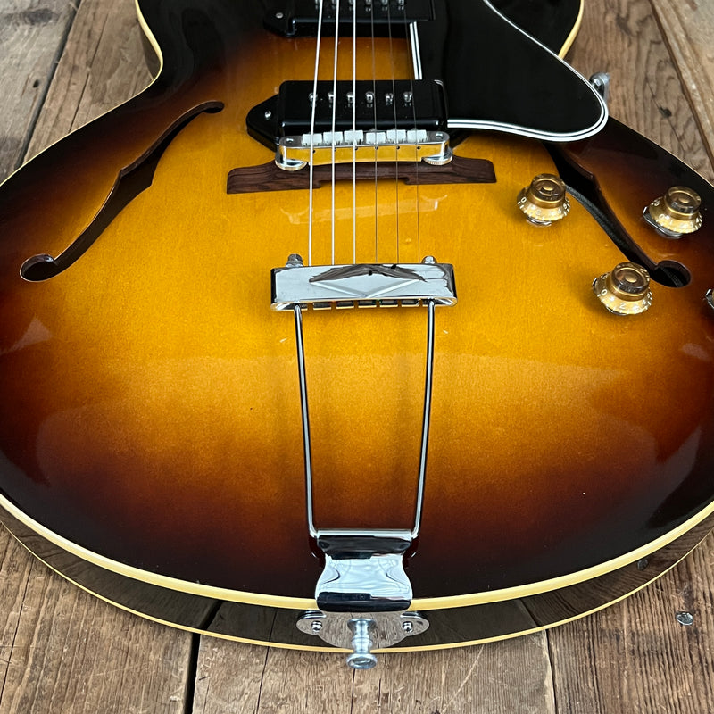 SOLD - Gibson ES-225TDC 1958 Sunburst