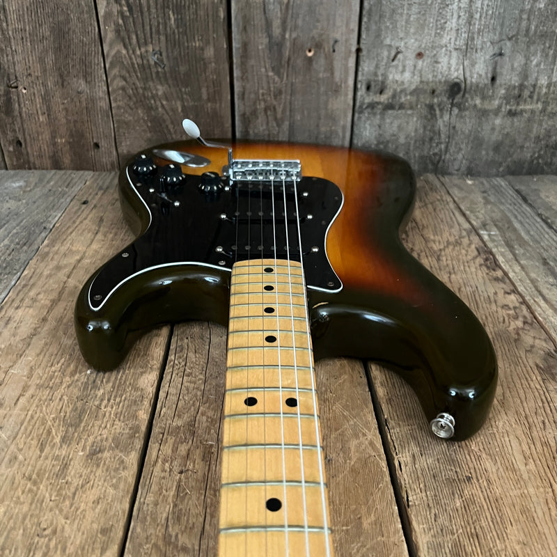 SOLD - Fender Stratocaster 1980 Sunburst