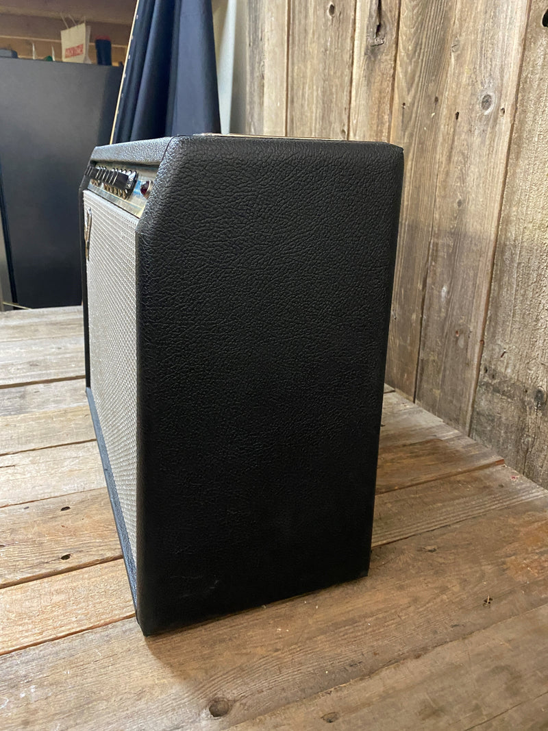 SOLD - Fender Deluxe Reverb 1979